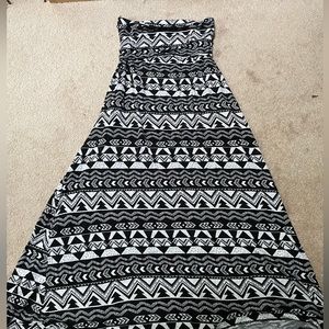 Maxi skirt, I believe size S, soft and comfortable